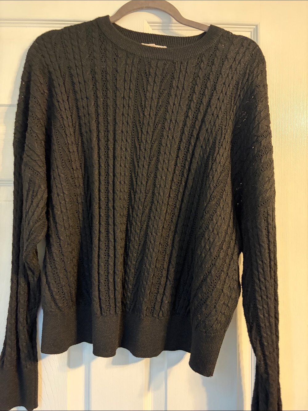 Como Vintage Olive Green Cable Knit Crewneck Sweater